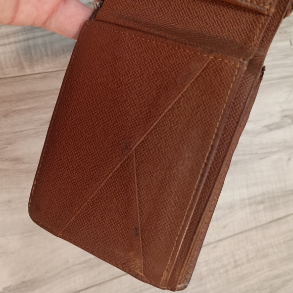 Authentic Louis Vuitton Multiple Wallet Monogram Canvas Authentic - Picture 9 of 11